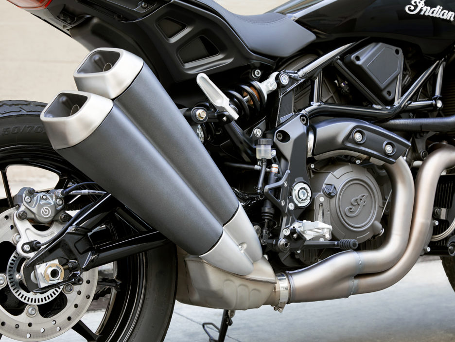 2019-IMC-FTR1200-Base-Gloss-Black-Details-ds_0219