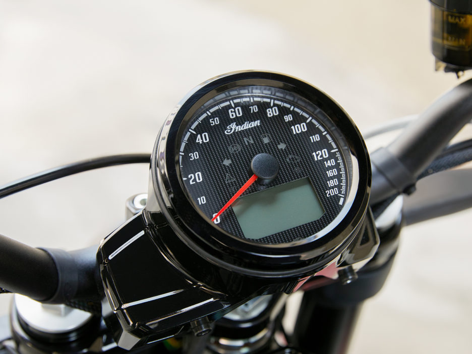 2019-IMC-FTR1200-Base-Gloss-Black-Details-ds_0266