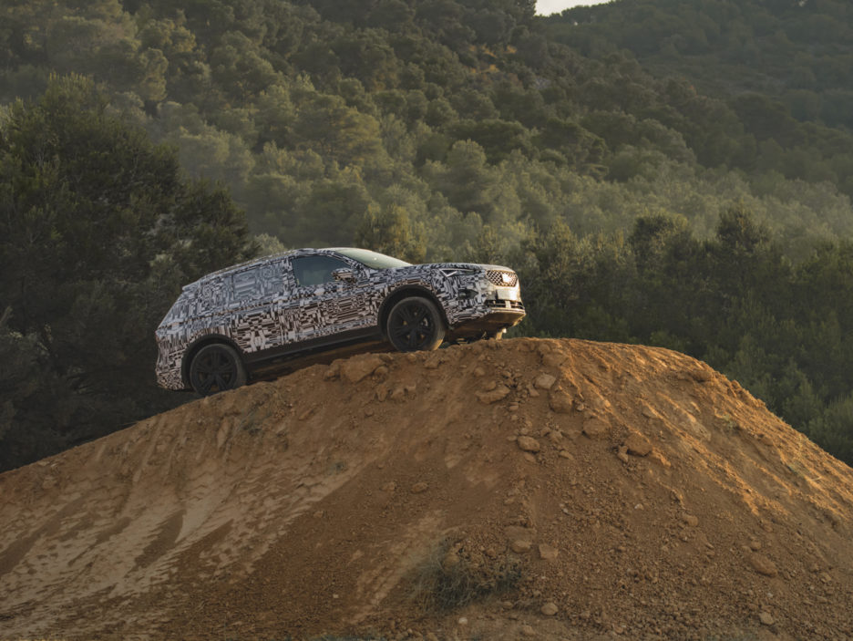 SEAT-Tarraco-on-and-off-road-performance-in-detail_003_HQ