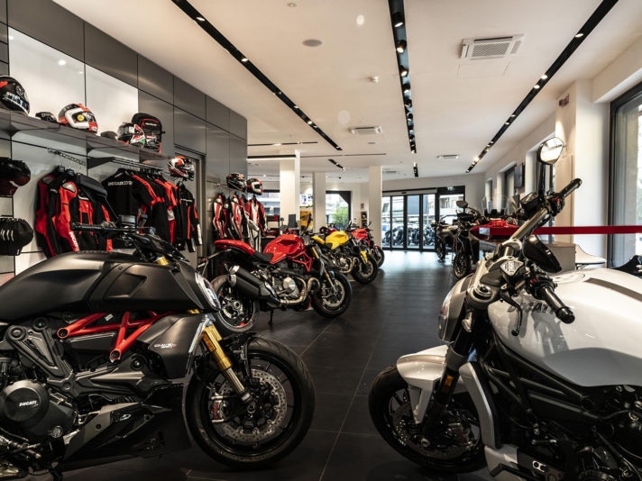 Ducati Roma_03_UC73556_High