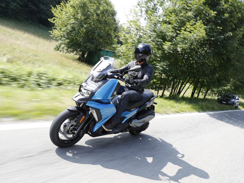 BMW C400X - Irace.