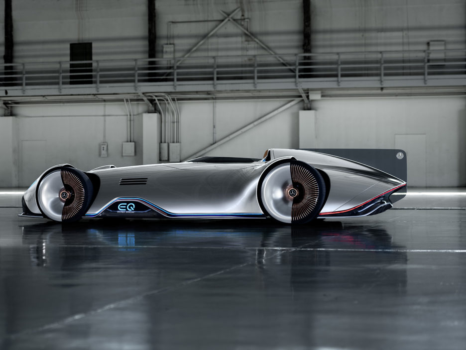 Showcar feiert bei der Monterey Car Week in Kalifornien Weltpremiere: Vision EQ Silver Arrow: Ein emotionaler Wegweiser in die Zukunft des Designs