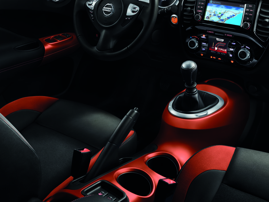 Nissan Juke MY18 Interior - Orange