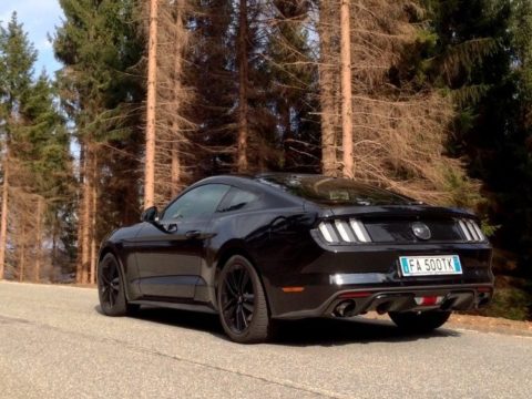 Ford-Mustang-EcoBoost3-936x615