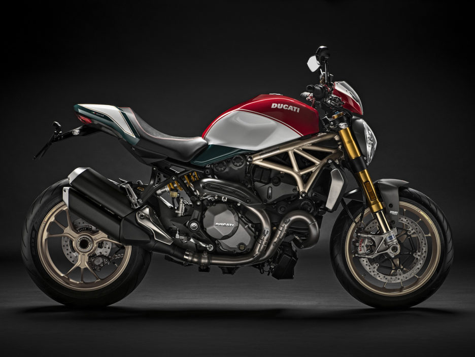 Monster 1200 25 Anniversario_3_UC66340_Mid