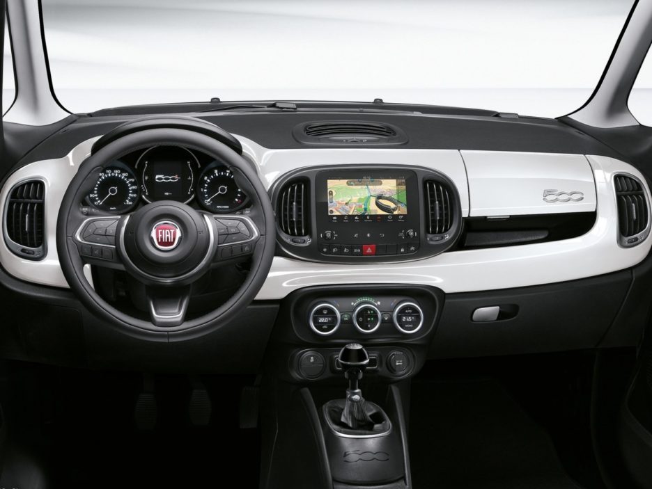Fiat 500L interni