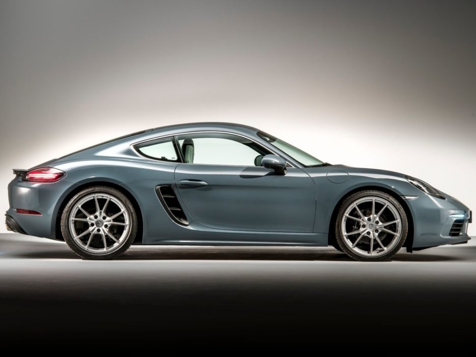 Porsche 718 Cayman profilo