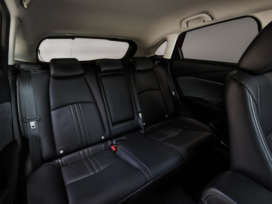 Mazda CX-3 restyling sedili posteriori