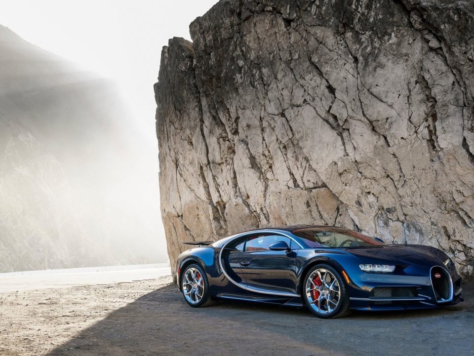 Bugatti-Chiron-2017-1600-04