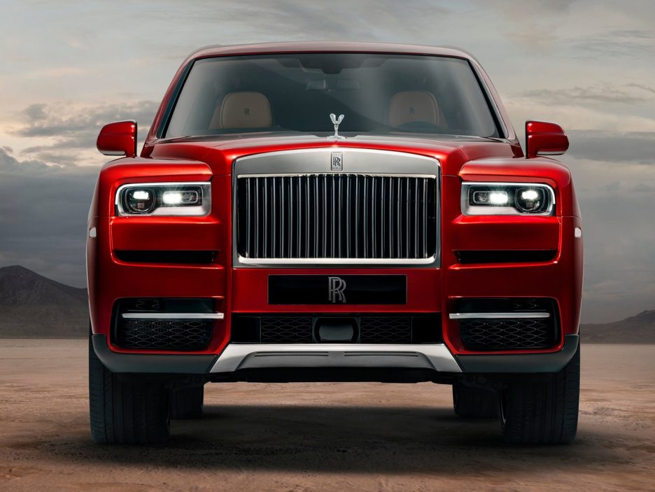 Rolls-Royce-Cullinan-2019-1600-0d