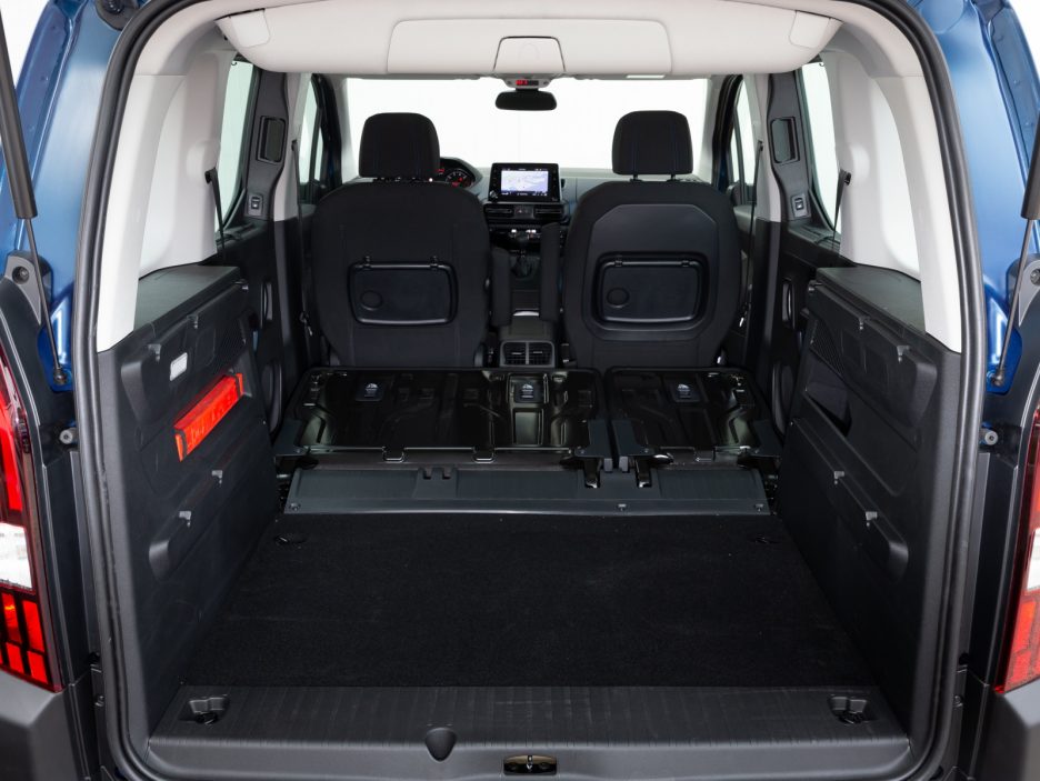 Peugeot Rifter bagagliaio sedili posteriori abbattuti