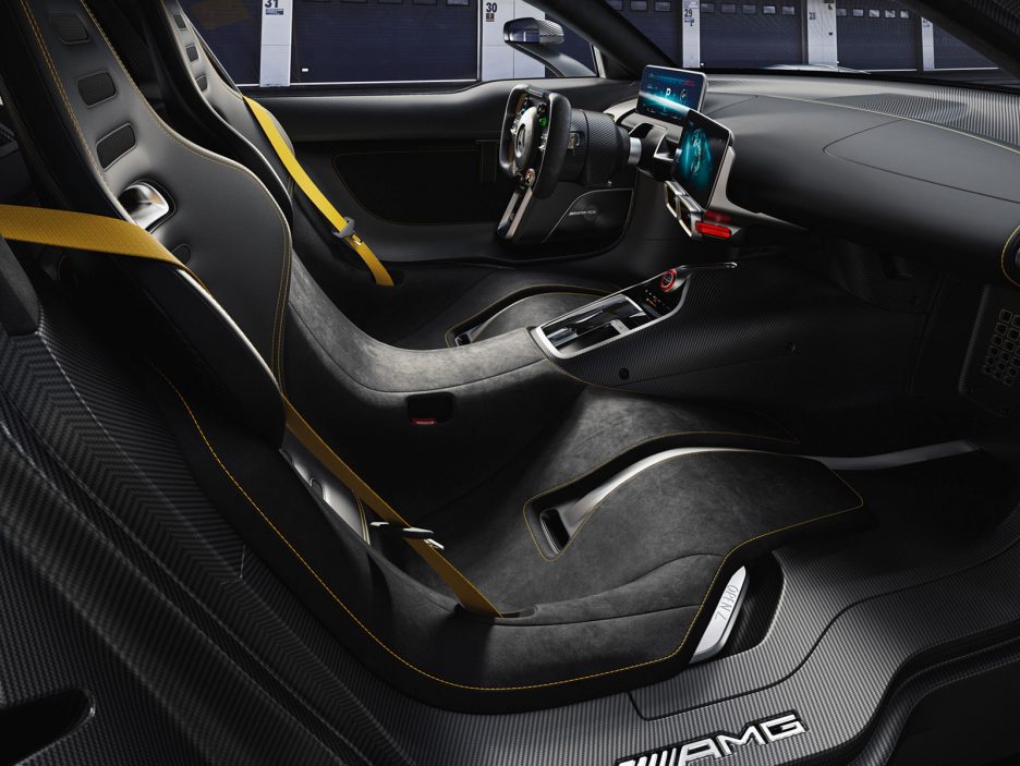 mercedes-amgprojectone9