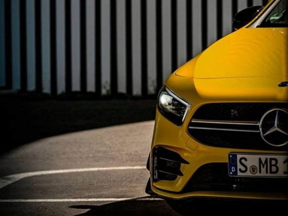 mercedes-amg-a-35-4matic-paris-teaser-201850194_2