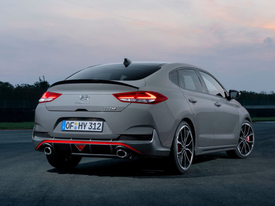 Hyundai-i30_Fastback_N-2019-1600-0a