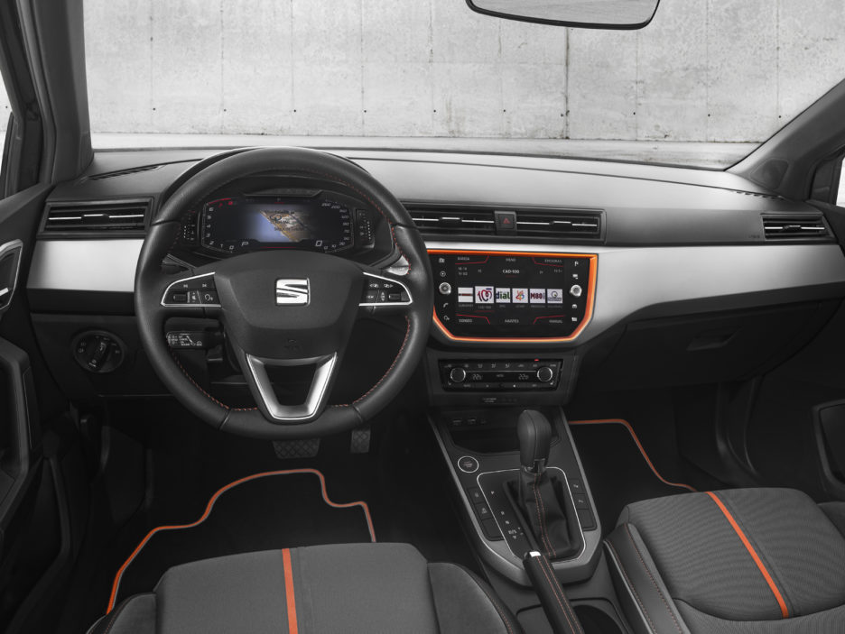 SEAT-introduces-its-Digital-Cockpit-to-the-Arona-and-Ibiza_004_HQ