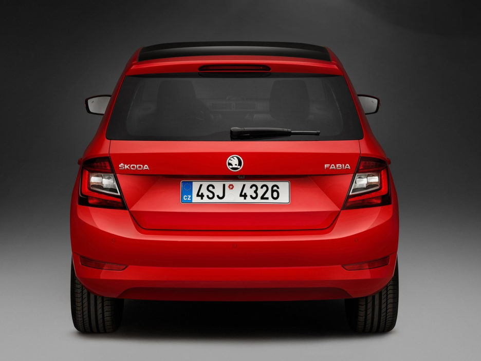 Skoda-Fabia-2019-1600-07