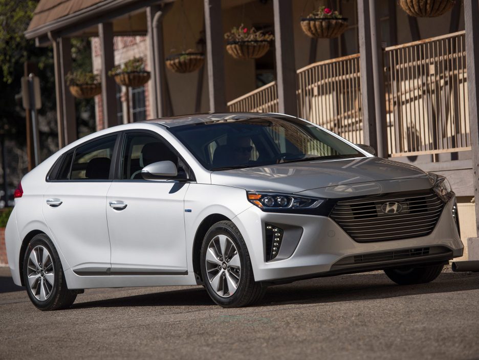 2017 IONIQ Plug-In Hybrid