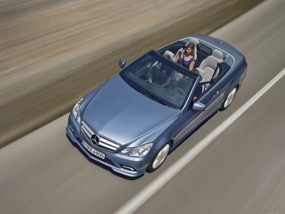 Mercedes classe E Cabrio vista dall'alto