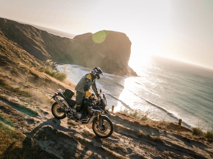 bmw-f-850-gs-metzeler-karoo-3