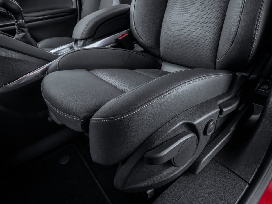 Opel Zafira sedili anteriori