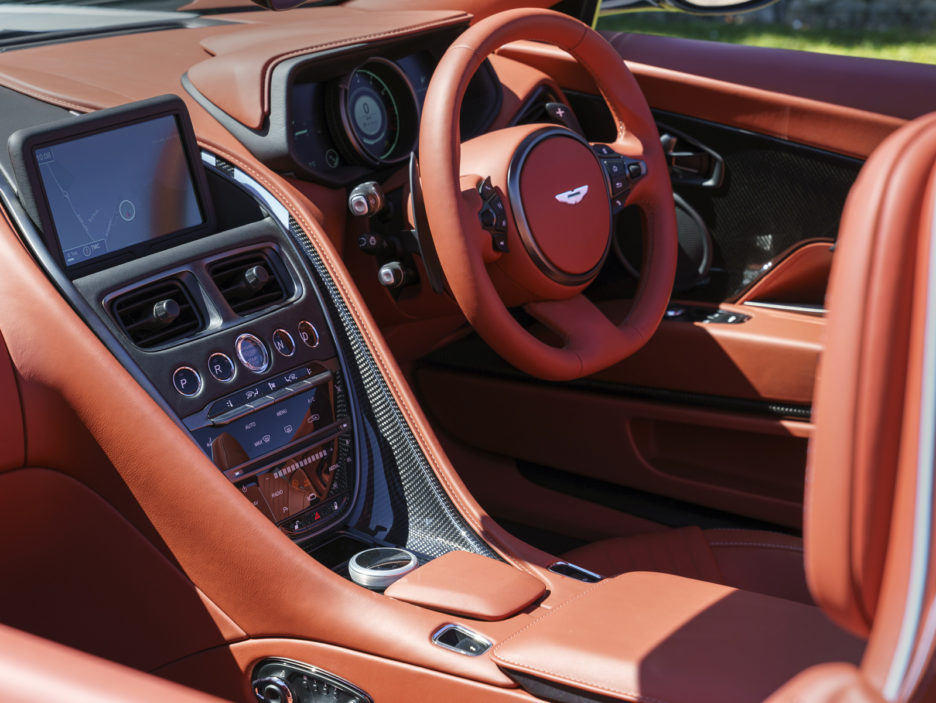 Q_by_Aston_Martin_Henley_Royal_Regata_DB11_Volante (1)