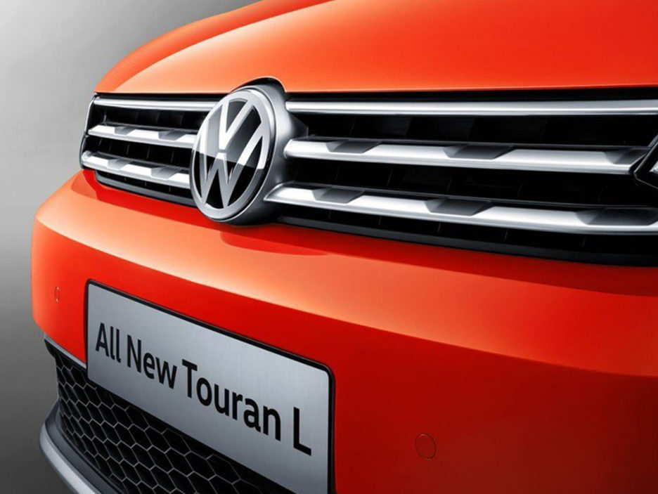 volkswagen-cross-touran-l-201848952_3
