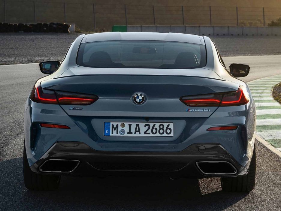 BMW-8-Series_Coupe-2019-1600-19