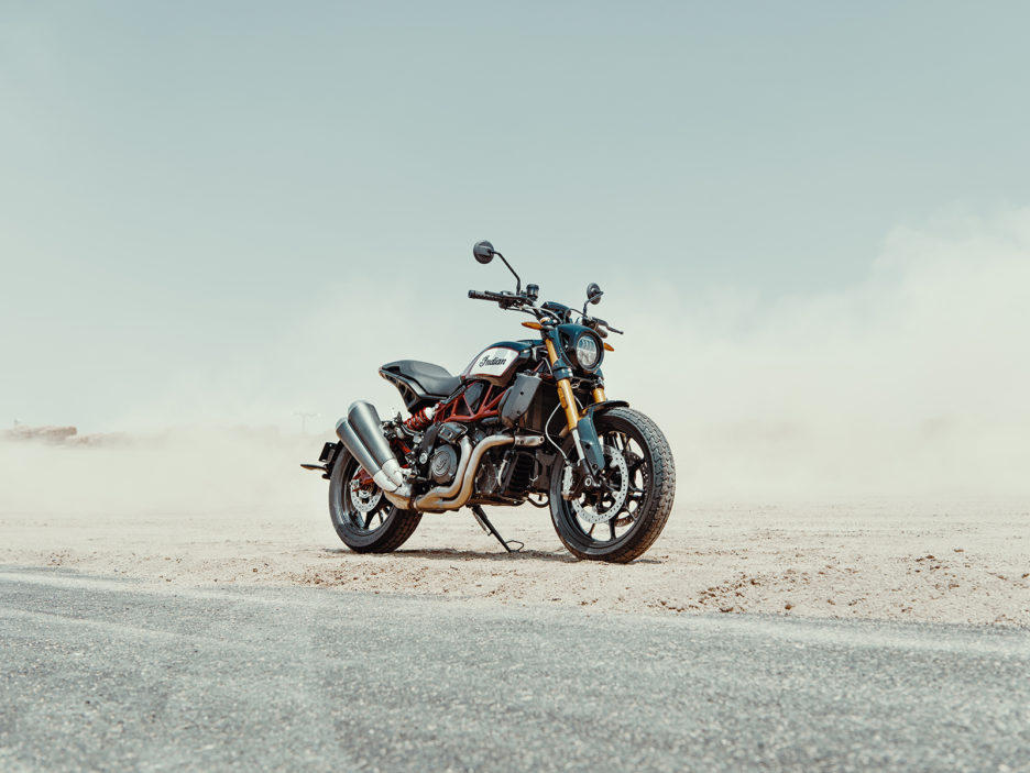 2019-imc-FTR1200S-RaceReplicaS-Beauty-DB_0106_RE