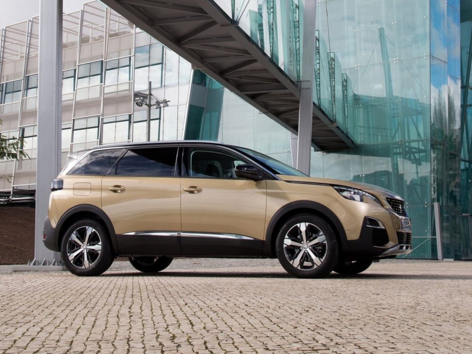 Peugeot 5008 profilo