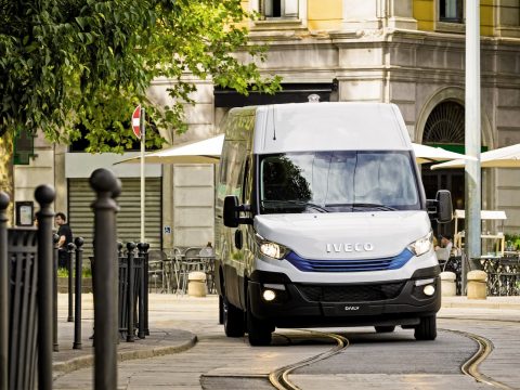 Iveco Daily BluePower frontale