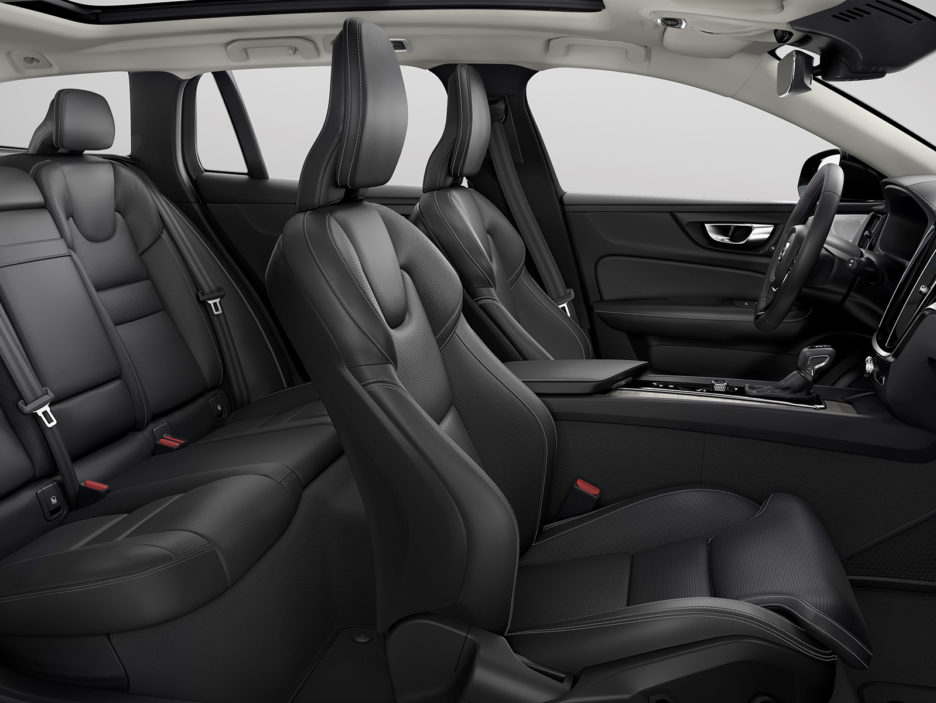 New Volvo V60 Cross Country interior