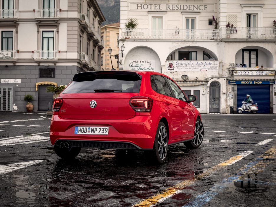 VOLKSWAGEN POLO_GTI