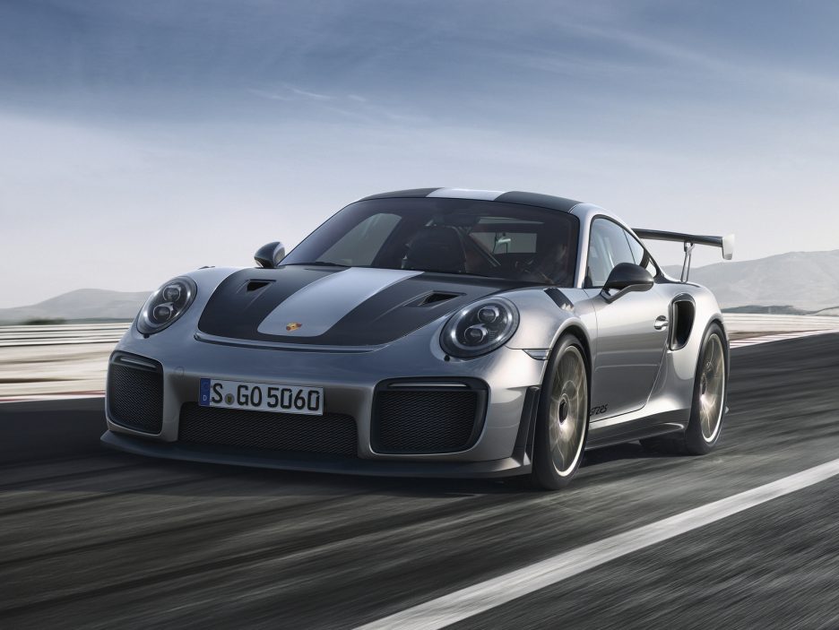 Porsche-911-GT2-RS-936x703