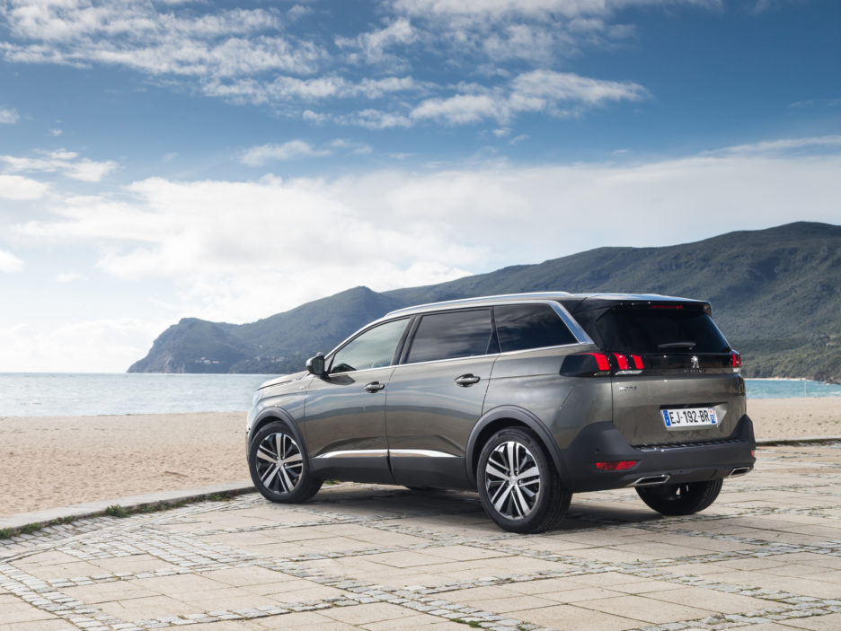 Peugeot 3008 e 5008 3