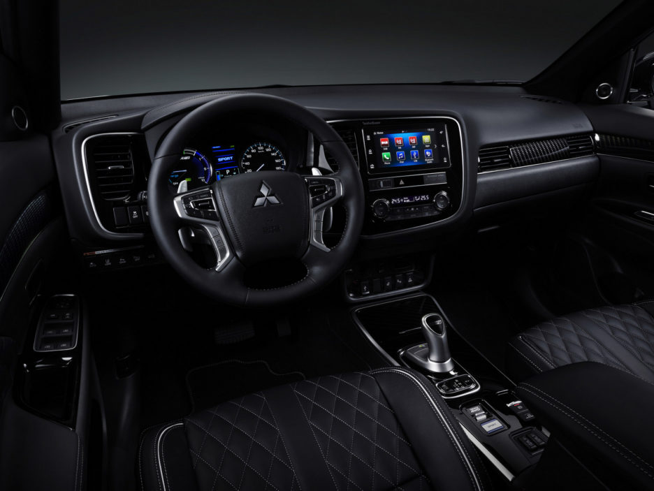 Mitsubishi Outlander PHEV 2018
