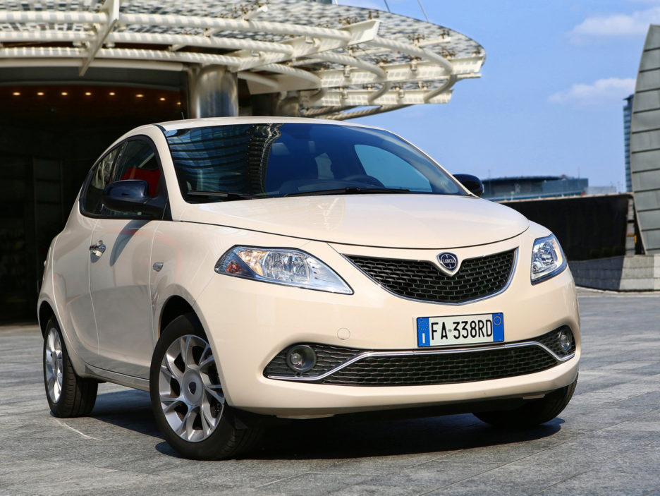 Lancia Ypsilon