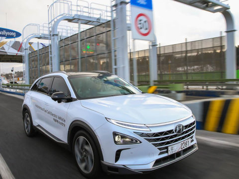 2. Hyundai-nexo-autonomous-fcev-showcase-2018