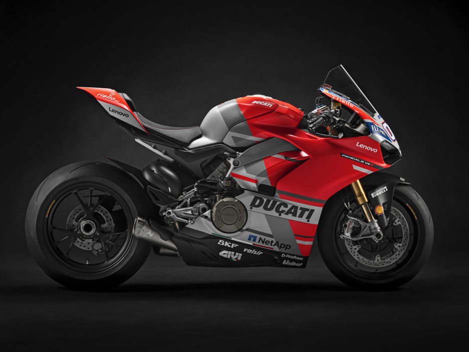 Panigale V4S_Dovizioso_UC66639_Mid