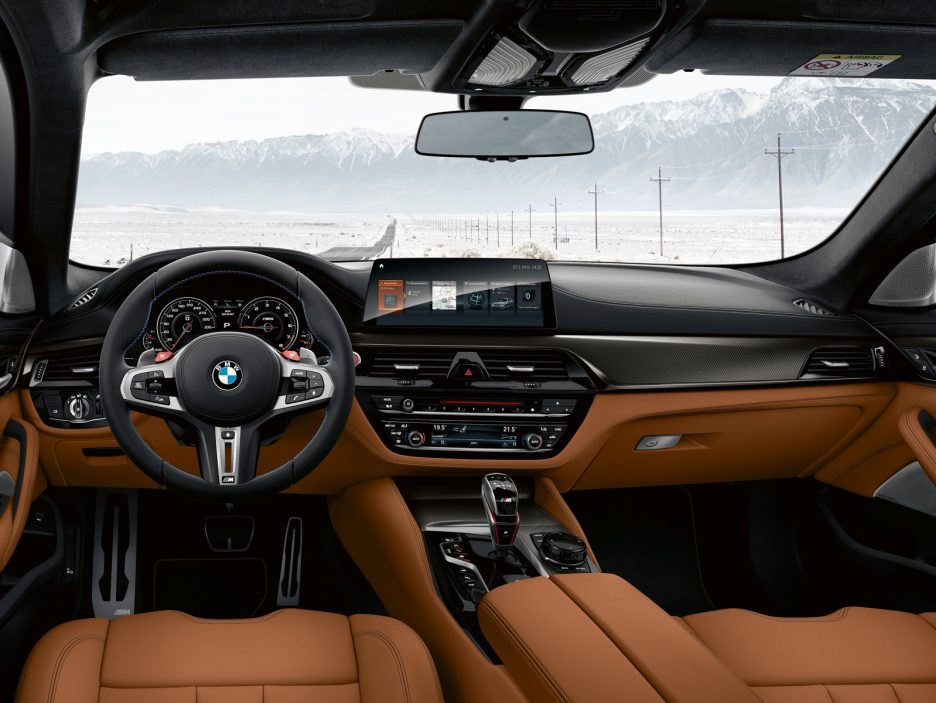 P90300391_highRes_the-new-bmw-m5-compe