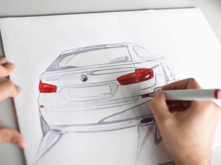 BMW serie 5 Touring sesta generazione design 3