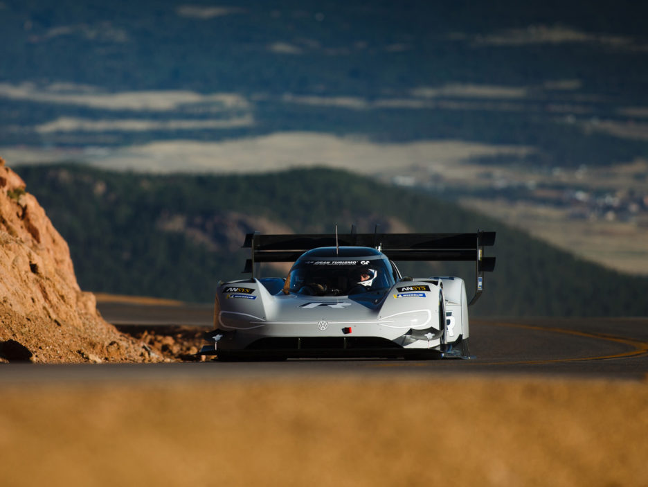 I.D. R Pikes Peak ricarica_2018-06-14_vwms_ppihc2018_ladetechnik_04