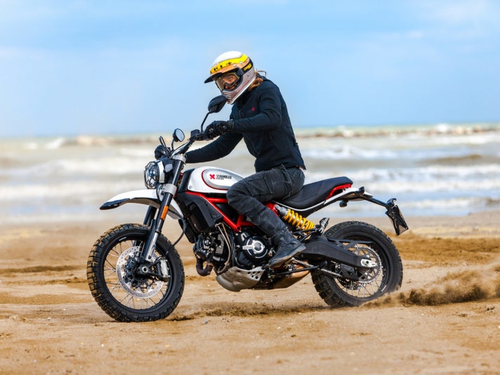 01_SCRAMBLER_DAYS_OF_JOY_UC71160_High