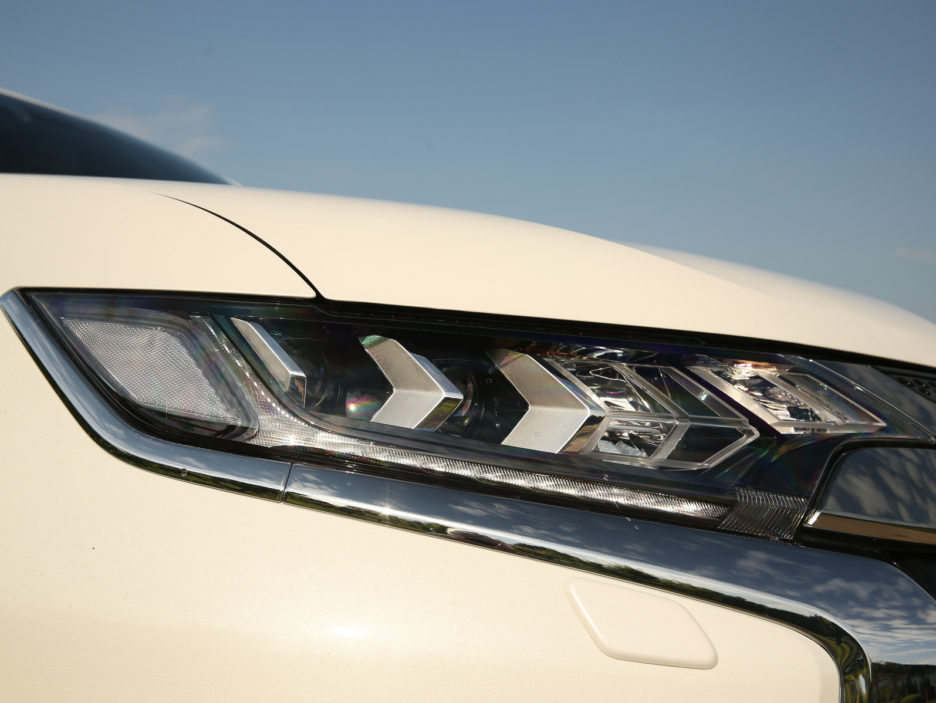 Mitsubishi Outlander PHEV 2018 8