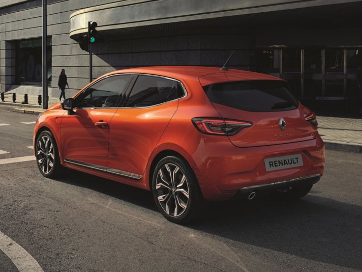 Renault-Clio-2020-1600-07